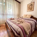 Апартаменты Phoenix Via Giolitti 3 Rif A809 *
